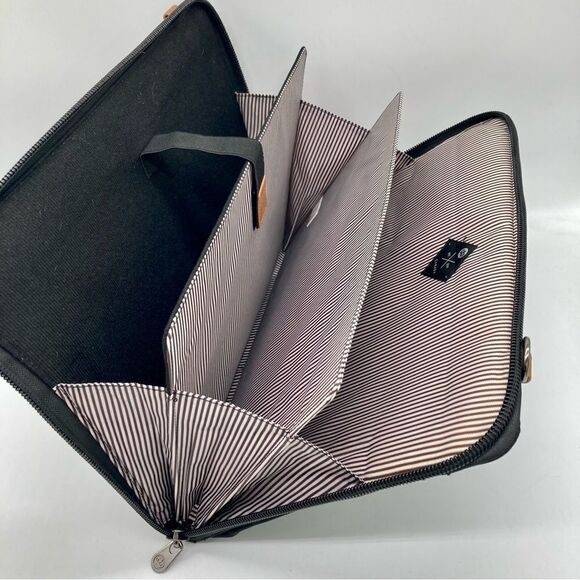 PKG Laptop Bag - Picture 4 of 6